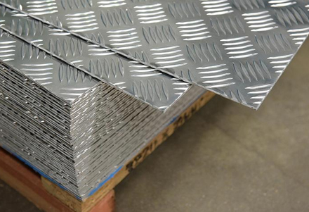 Checker Aluminum Sheet/Coil